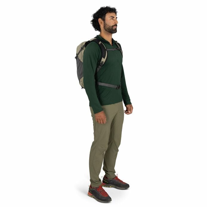 Hikelite™ 18 Hiking Backpack - US 5141